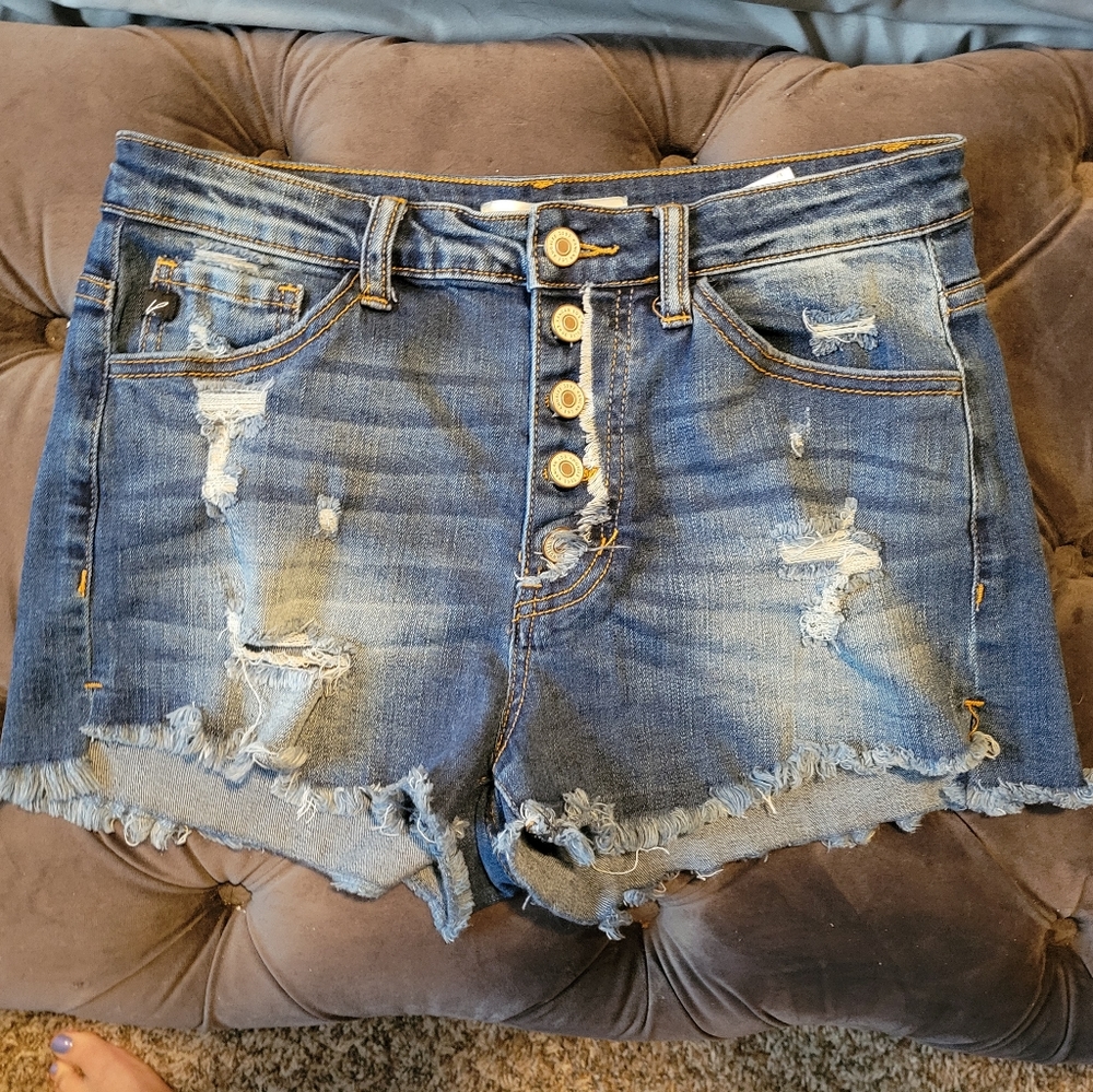 KanCan shorts